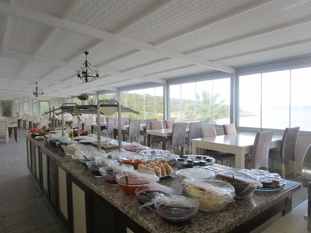 Club Mackerel Holiday Village 포카 3*,